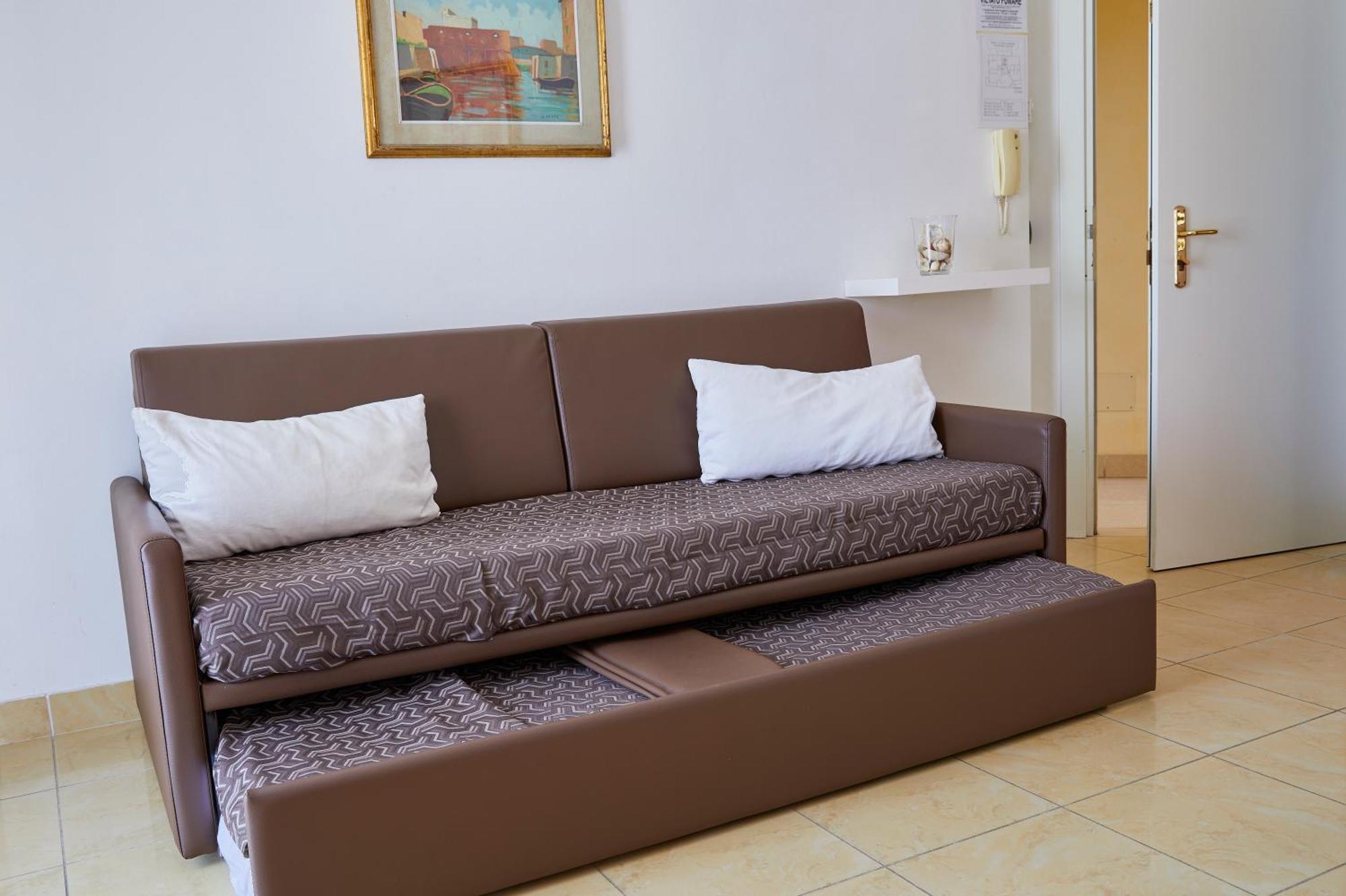 Residence Fellini Римини Екстериор снимка